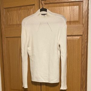 Elegant White womens Sweater